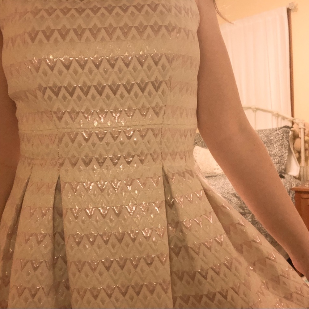 VINCE CAMUTO pink metallic fit and flare dress